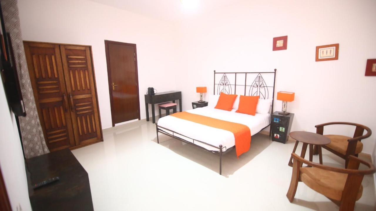 Illiyin Boutique Hotel Dakar Exterior foto